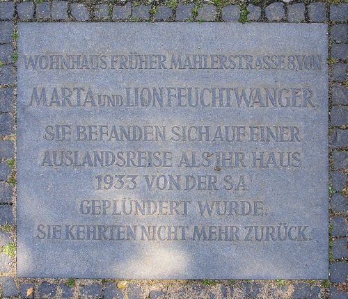 Gedenkteken Marta en Lion Feuchtwanger