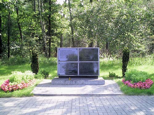 Monument Slachtoffers Executies Palmiry