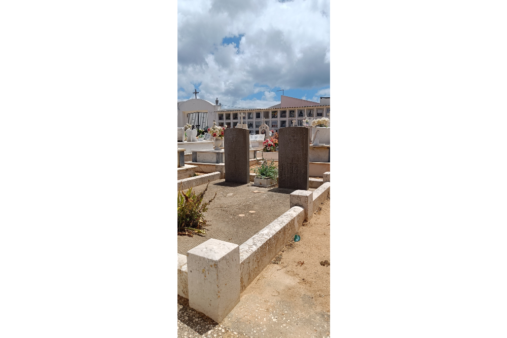 Commonwealth War Graves Sagres #2