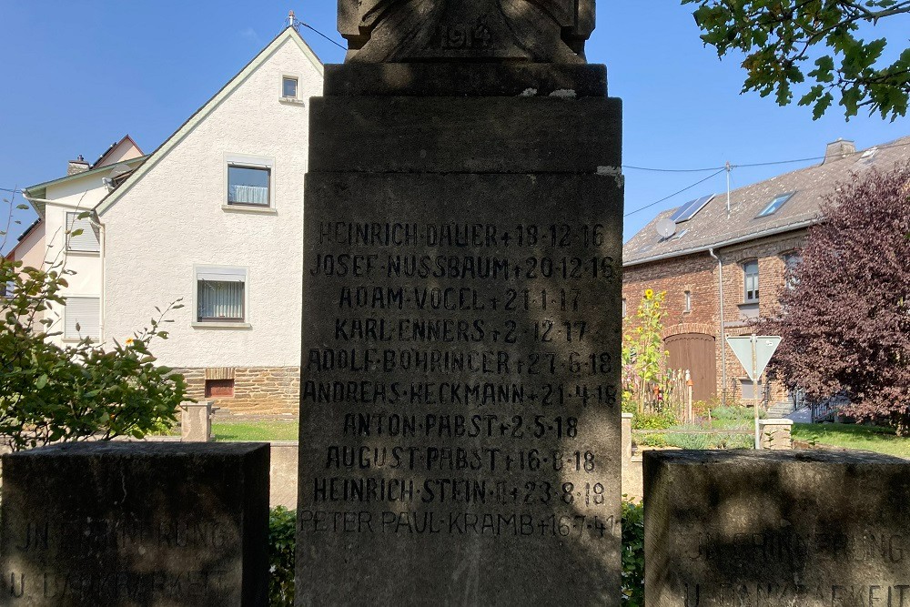 Oorlogsmonument Biebernheim #2