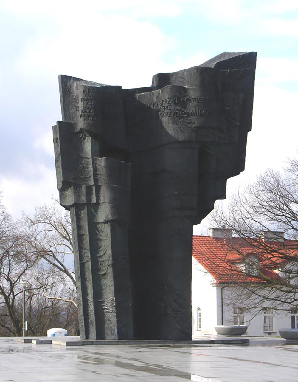Wladysław Broniewski Memorial