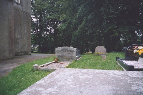 Commonwealth War Grave St. John Church of Ireland Churchyard