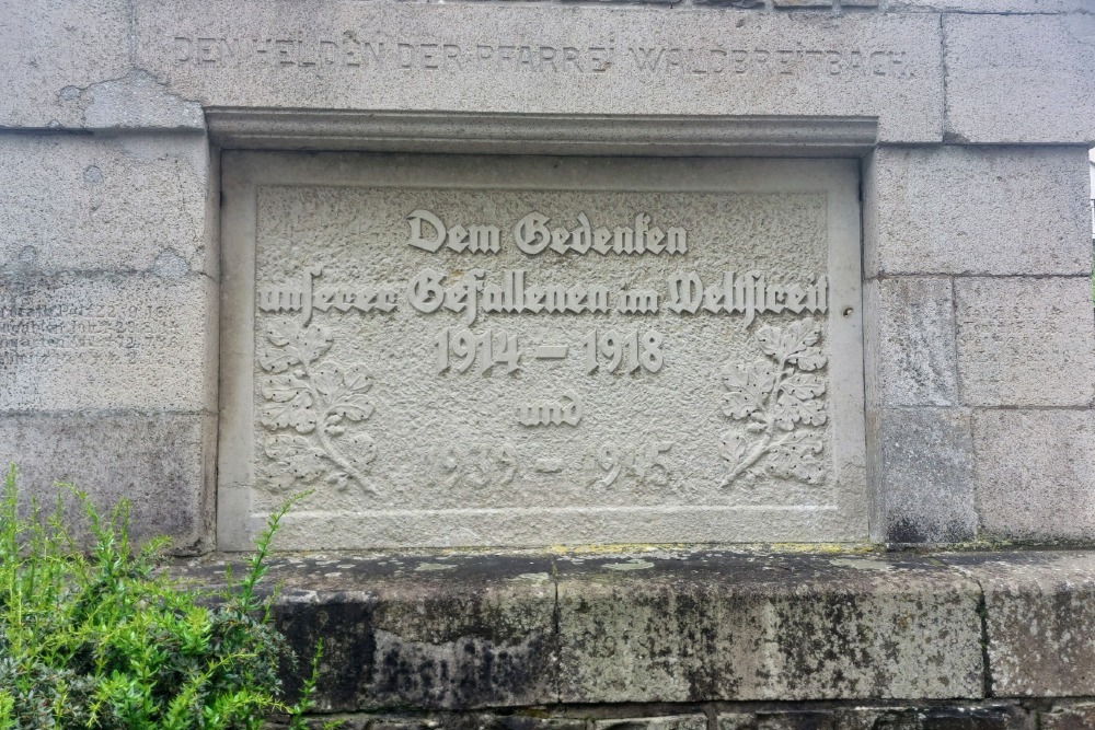 Oorlogsmonument Waldbreitbach #1