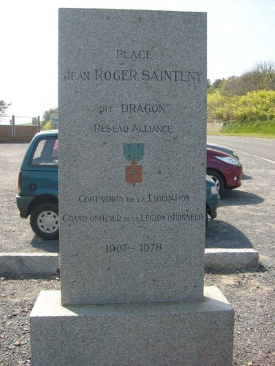 Monument Jean Roger Sainteny Vierville-sur-Mer