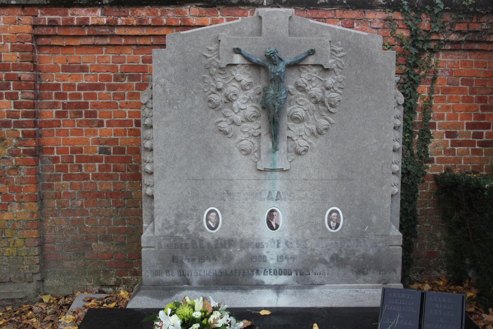 Belgische Oorlogsgraven Elversele