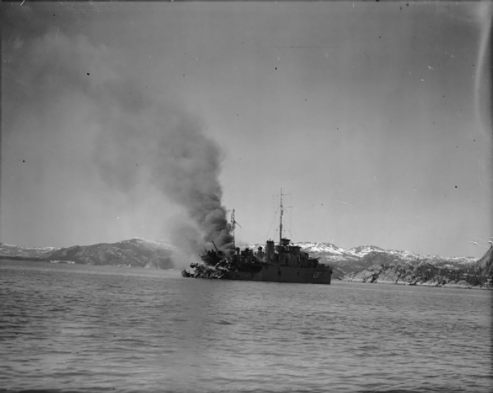Ship Wreck HMS Bittern (L07)