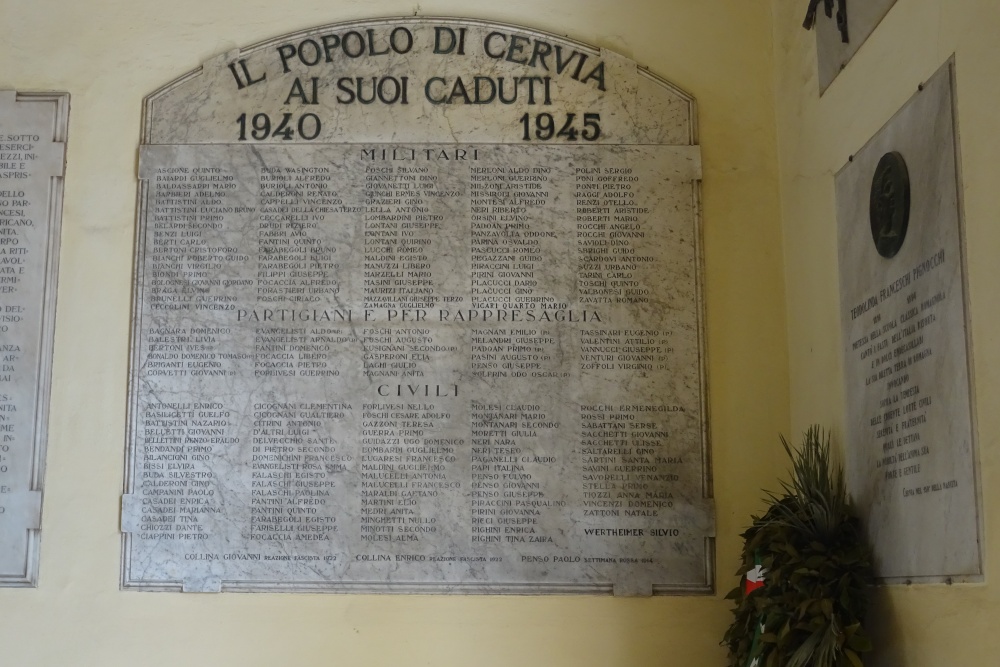 Monument Oorlogsslachtoffers 1940-1945 Cervia