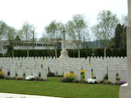 Commonwealth War Cemetery Vailly