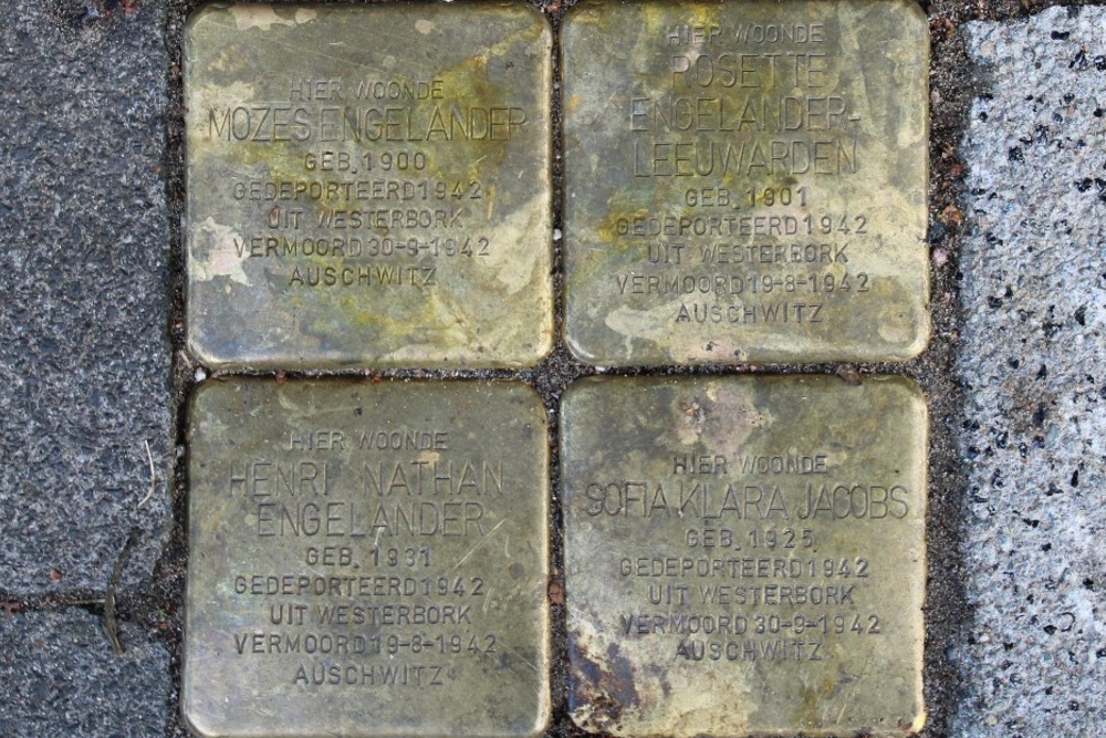 Stolpersteine Van Naeltwijckstraat 121 #1