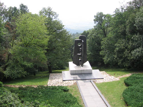 Monument Russische Oorlogsveteranen Pinosava