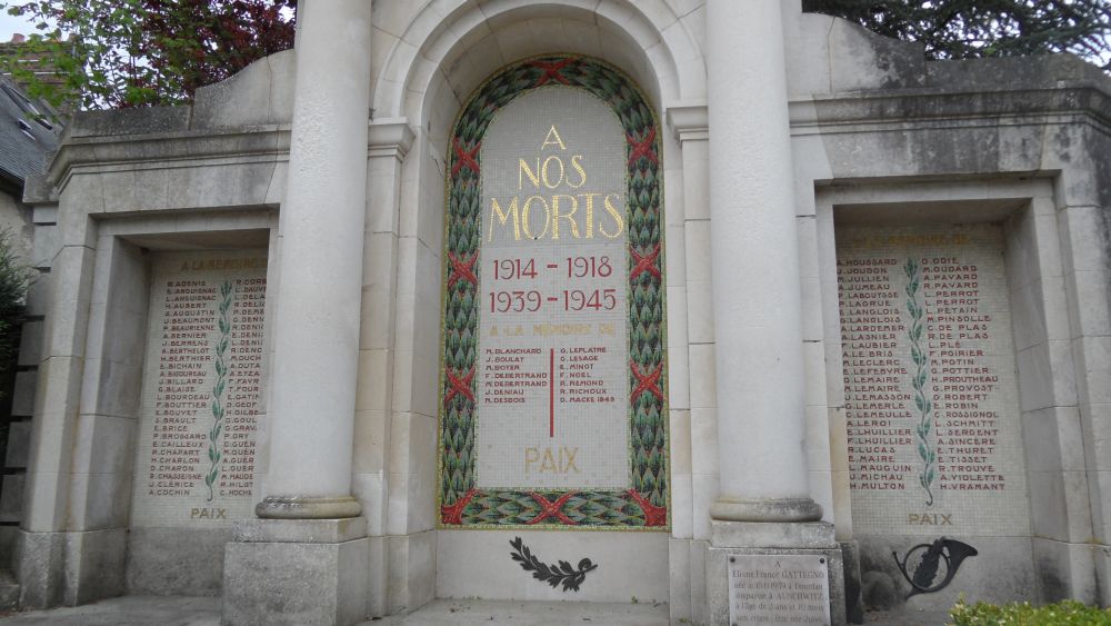 Oorlogsmonument Dourdan #4