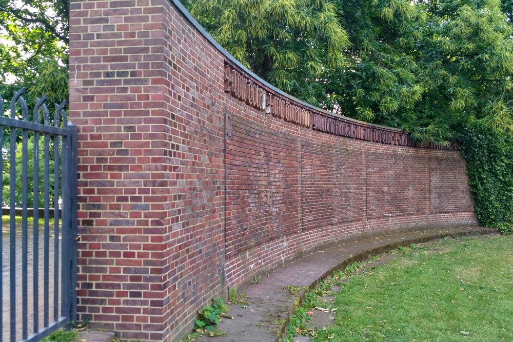 Oorlogsmonument Bremen Kunsthalle #3