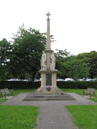 War Memorial Builth Wells and Llanddewir