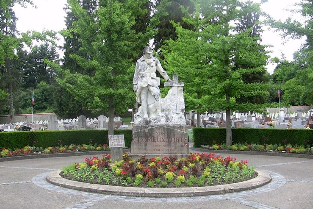 Monument Eerste Wereldoorlog Cimetire de Saint Claude