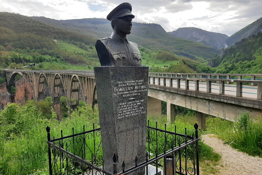 Memorial Lazar Jauković Đurđevića Tara Bridge