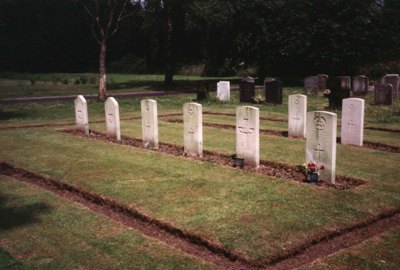 Commonwealth War Graves Brandwood End Cemetery