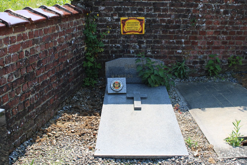 Belgian Graves Veterans Sars-la-Buissière #3