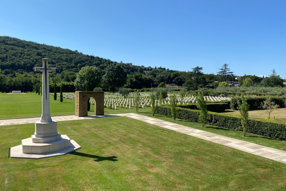 Commonwealth War Cemetery Florence
