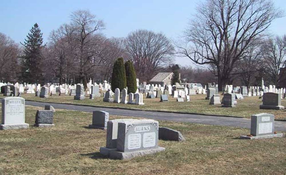 Commonwealth War Graves Saint Paul's Lutheran Cemetery