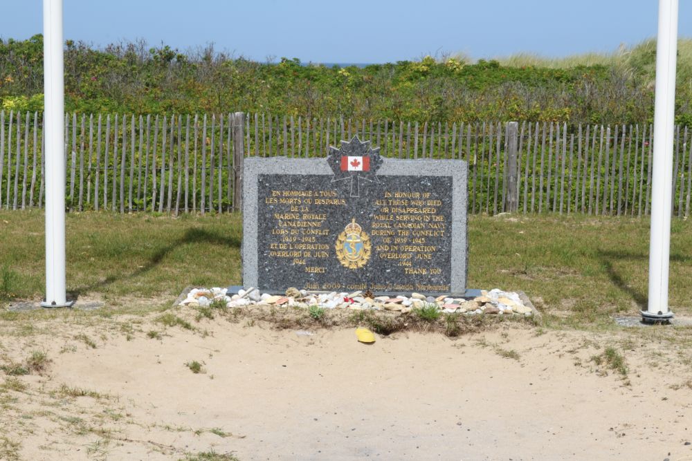 Monument Canadese Marine Courseulles-sur-Mer