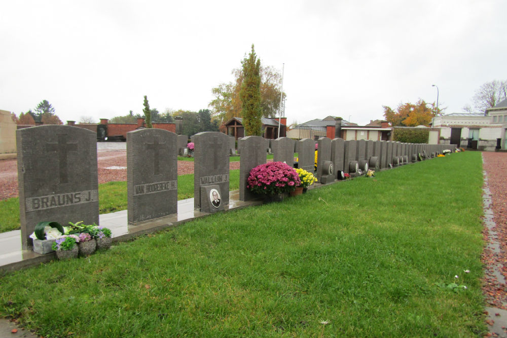 Belgian Graves Veterans Halle