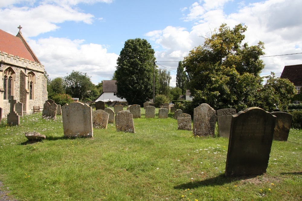 Commonwealth War Graves Fornham All Saints Cemetery