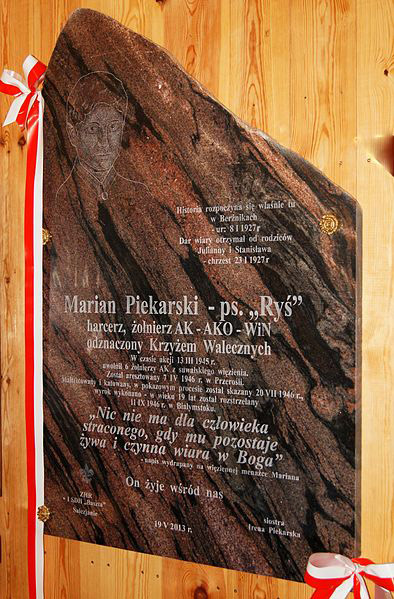 Gedenkteken Marian Piekarski