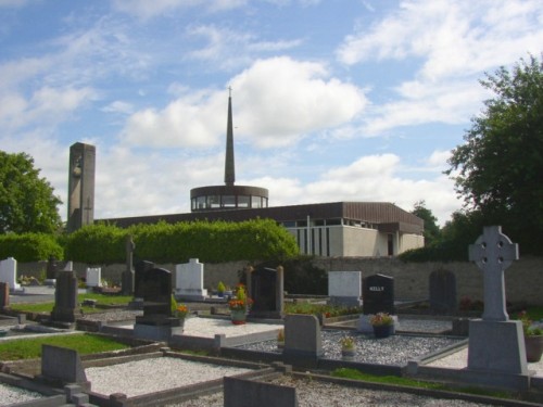 Oorlogsgraf van het Gemenebest Bennettsbridge Catholic Churchyard