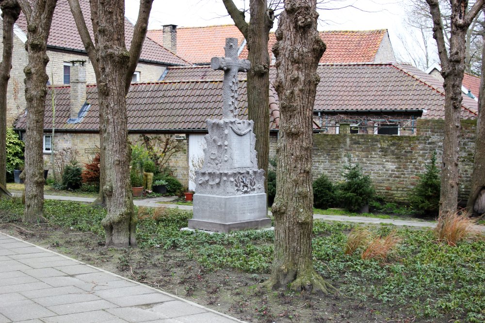 War Memorial Wulveringem