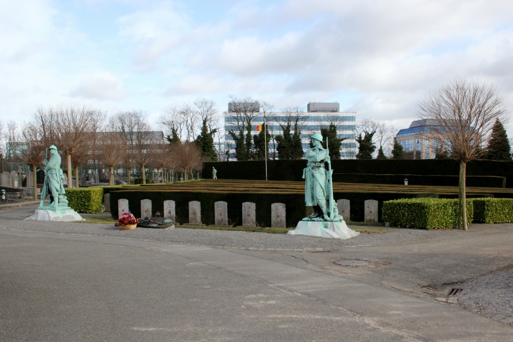 Belgische Oorlogsgraven Elsene