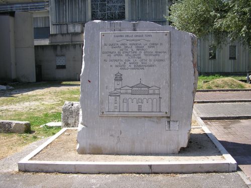 Monument Vernieling Santa Maria delle Cinque Torri