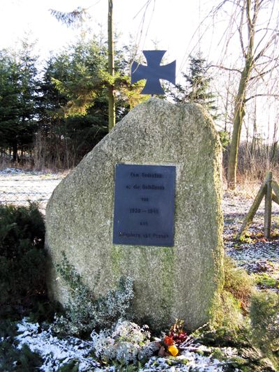 War Memorial Hlseburg