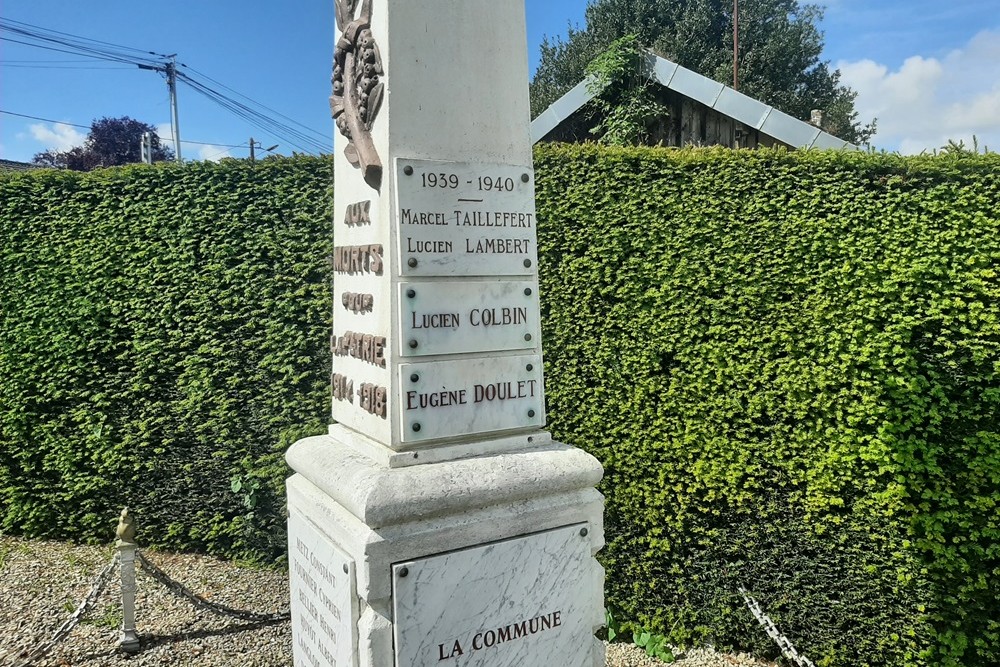 War Memorial Courtemont-Varennes #2