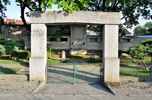 Soviet War Cemetery Herzogenburg