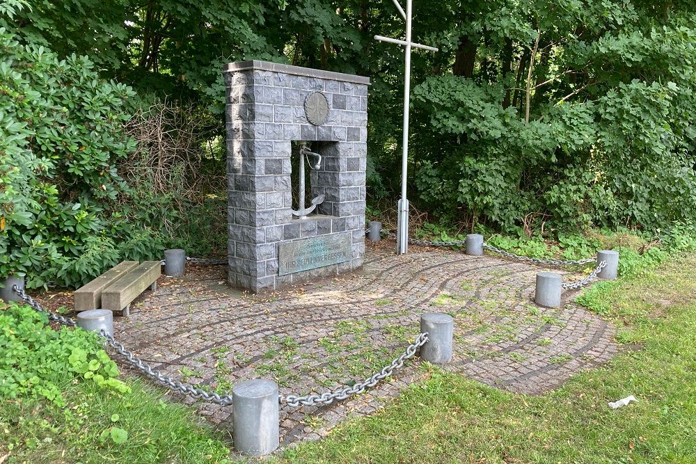 Monument War Victims Navy and Commercial Navy Meppen