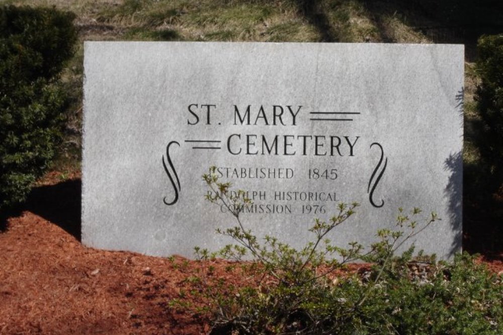 Commonwealth War Grave Saint Marys Cemetery