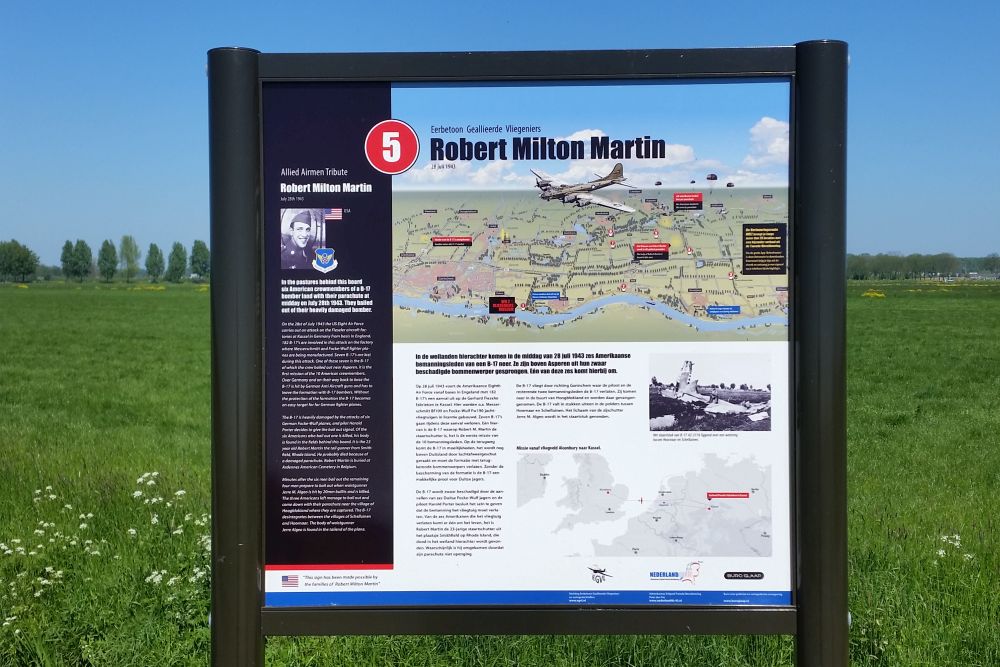 Informatiebord Robert Milton Martin