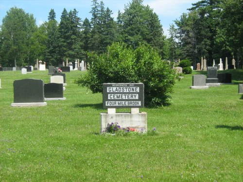 Oorlogsgraf van het Gemenebest Gladstone Cemetery