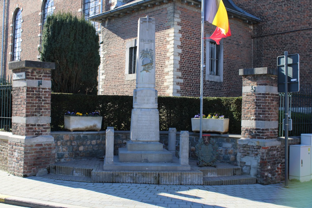 Oorlogsmonument Halle-Booienhoven	