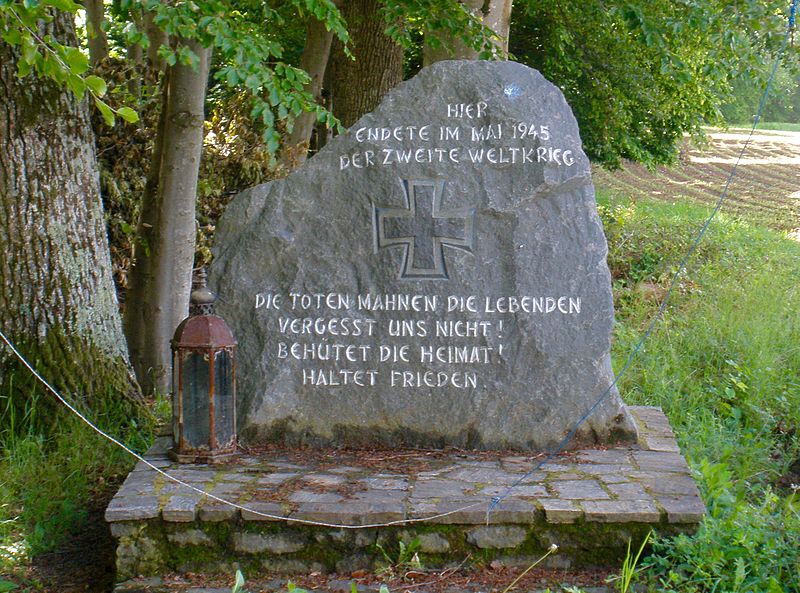 Monument Einde Tweede Wereldoorlog Frutten-Gieelsdorf