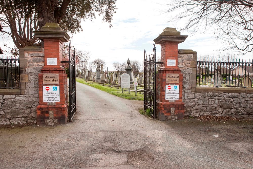 Commonwealth War Graves Rhyl Church Cemetery