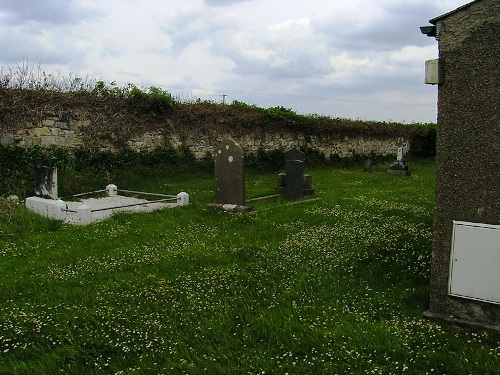 Oorlogsgraven van het Gemenebest Clondahorky Church of Ireland Churchyard