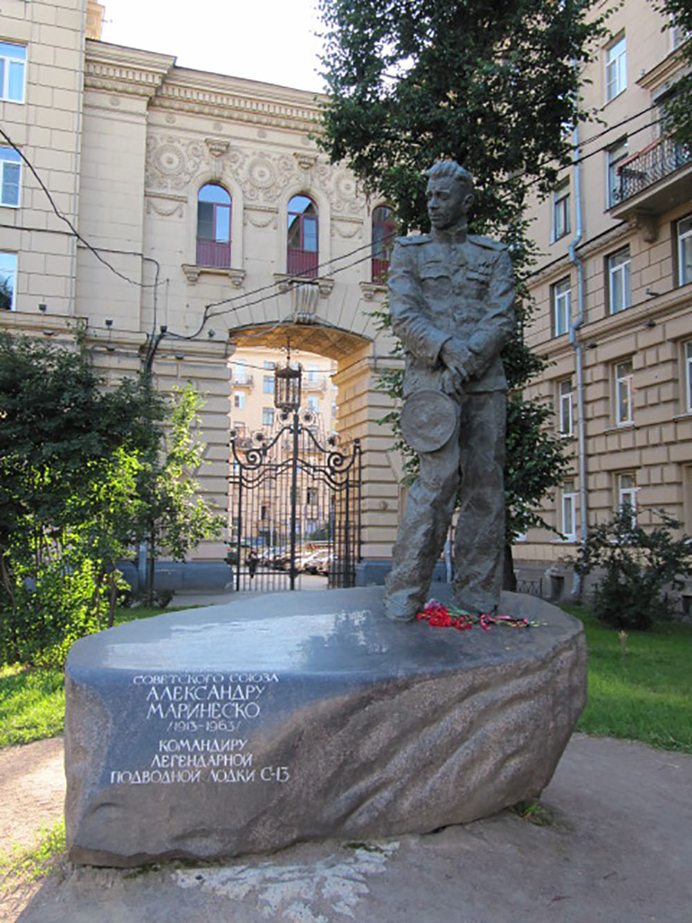 Monument Alexander Marinesko