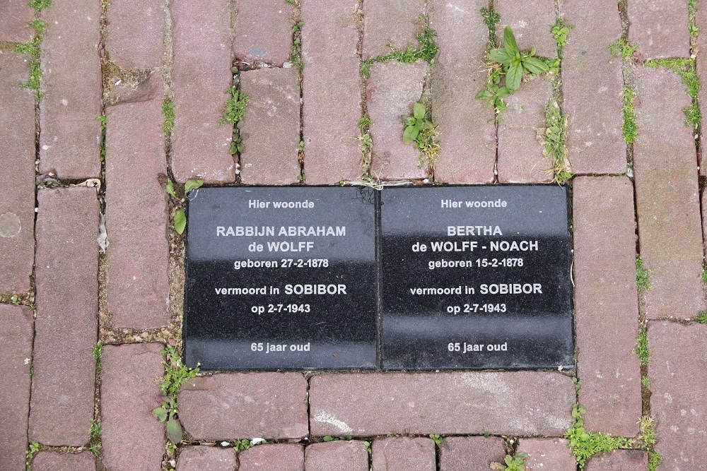 Memorial Stones Hofstraat 13