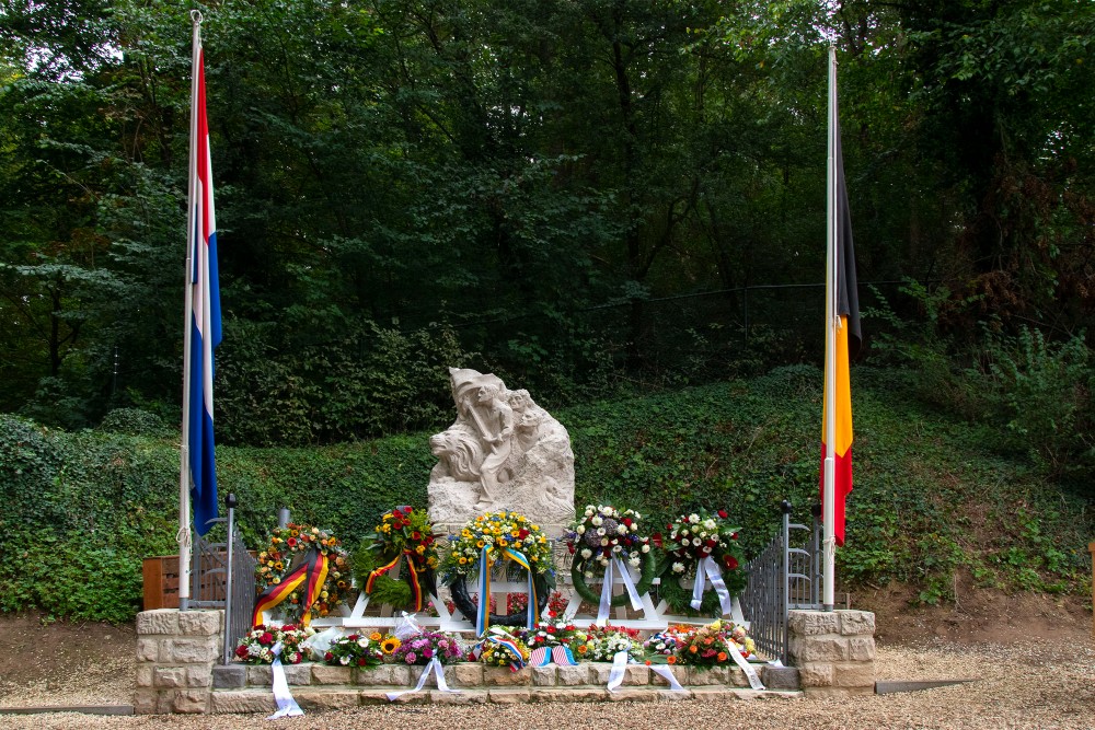 Monument Vlaamse Verzetsstrijders