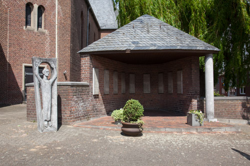 War Memorial Parish of Neuhaaren