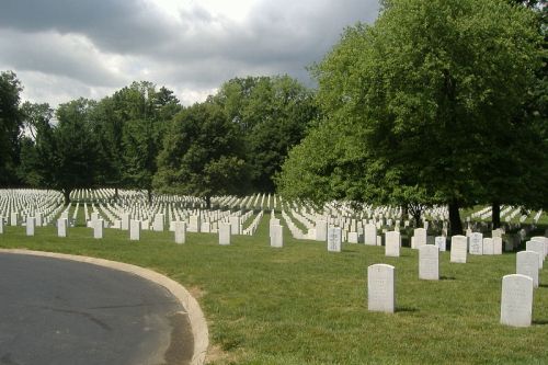 Commonwealth War Graves Zachary Taylor National Cemetery