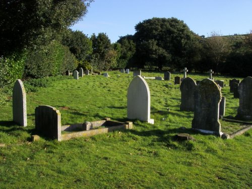 Commonwealth War Grave Arreton Cemetery