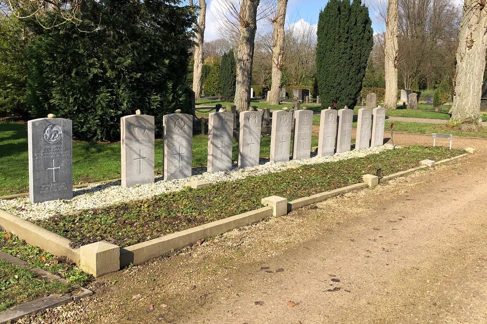 Oorlogsgraven van het Gemenebest Oosterbegraafplaats Enschede
