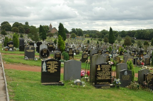 Oorlogsgraven van het Gemenebest Old Monkland Cemetery